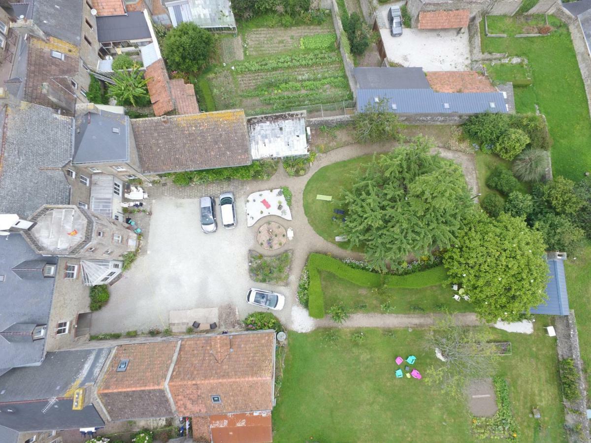 La Tourelle En Normandie Saint-Pierre-Église Exterior foto